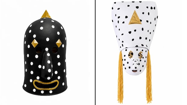 “Quebec’s Electric Rock Duo Inspires Halloween Costume Frenzy”